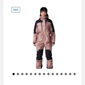 Mountain Hardwear Women's Mauve and Black one piece ski suit size XL